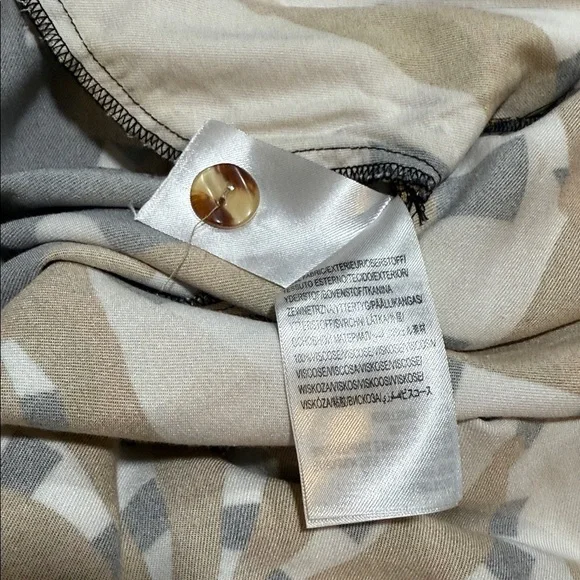 FARM Rio Mustard Geometric Print Long Sleeve Jumpsuit - Picture 13 of 13